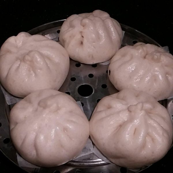 黑胡椒牛肉包子 : Subina Tong一起做