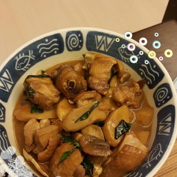 三杯雞_一鍋兩吃的美味 [18食堂]：Mei Gi 一起做