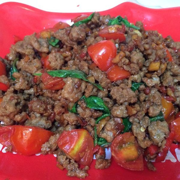 扒完三碗飯! 泰式打拋豬 食譜 : Eve一起做