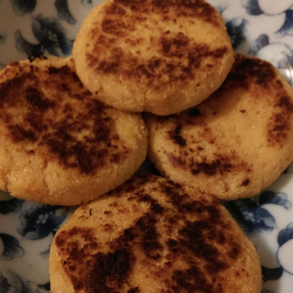 地瓜豆渣甜餅~冷吃熱吃風味不同唷！ : 李欣一起做