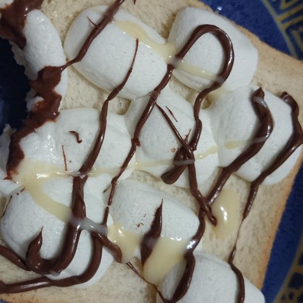 棉花糖煉乳吐司 : Anny Chao一起做