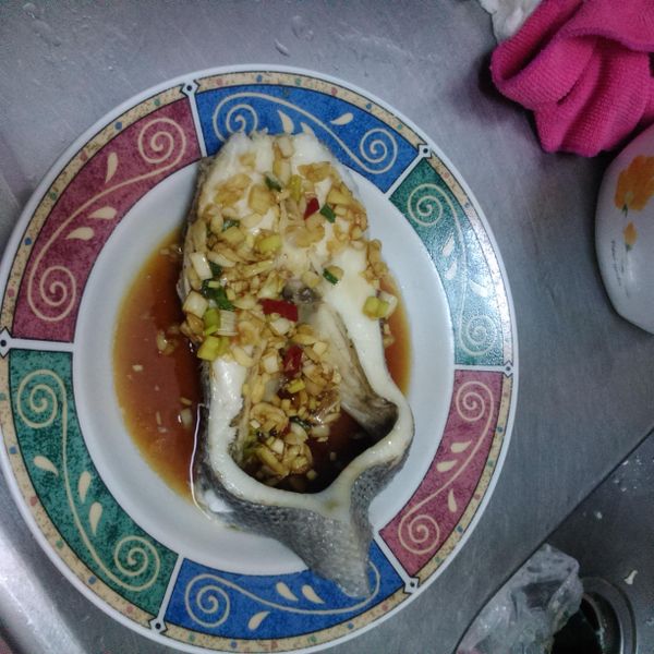 【電鍋快速料理】清蒸鱈魚+自製蒜蓉醬汁 : 薛秀稜一起做