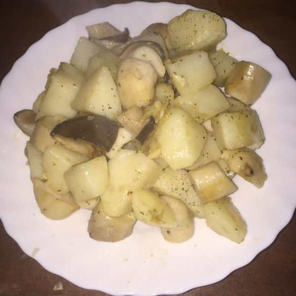 義式蒜香洋芋菇：Ha NaKo 一起做