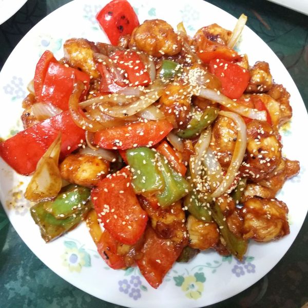 糖醋雞塊:羅文章 一起做