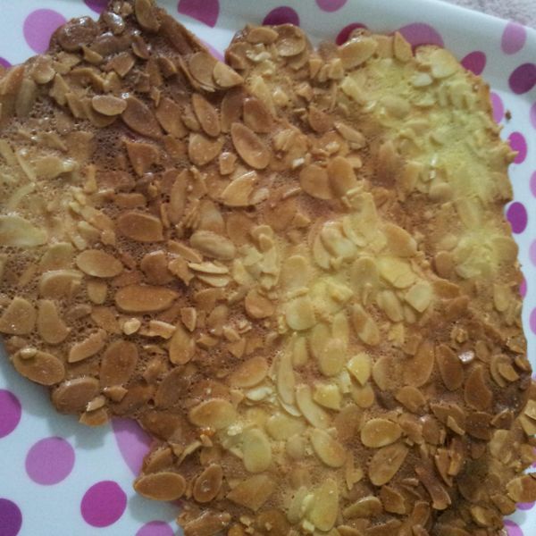 【烤箱甜點】一次就成功的杏仁瓦片：顏嘉玲 一起做