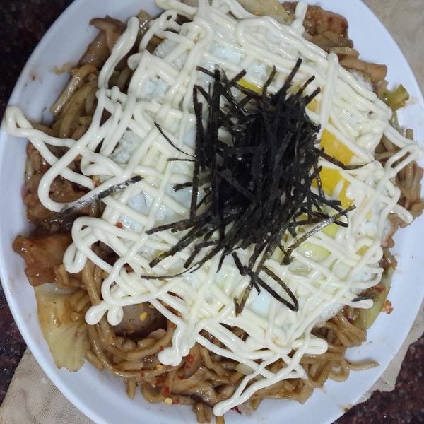 【超簡單】日式炒麵：Stefanie Liao 一起做