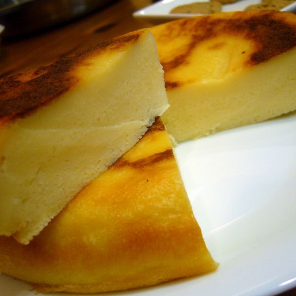 用電子鍋就能做的芝司樂起司蛋糕：可愛貓 一起做