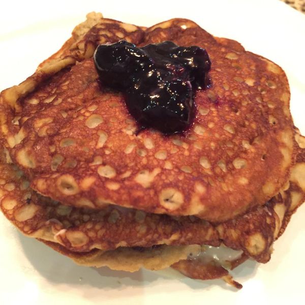 只要兩顆蛋+一根香蕉的簡單鬆餅! : Isa Chuang一起做