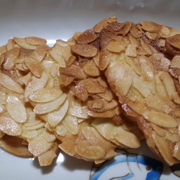 【烤箱甜點】一次就成功的杏仁瓦片：Nicole Lin 一起做