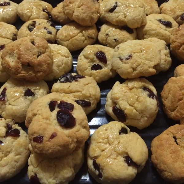 ㄚ曼達的廚房~葡萄乾與蔓越梅司康(鬆餅粉版)：Pei-Han Chou 一起做