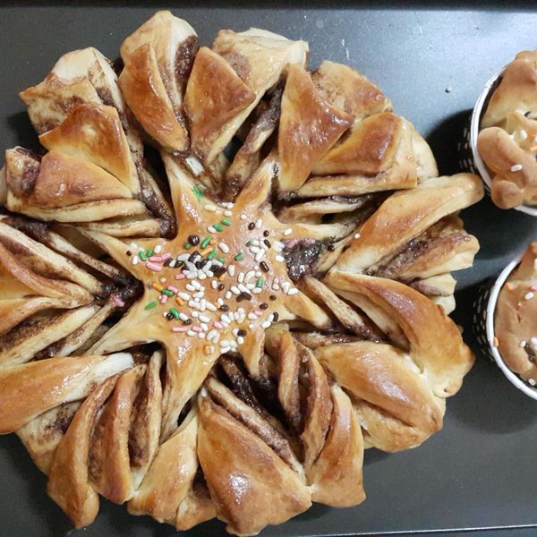 聖誕花環麵包：蔡小魚 一起做