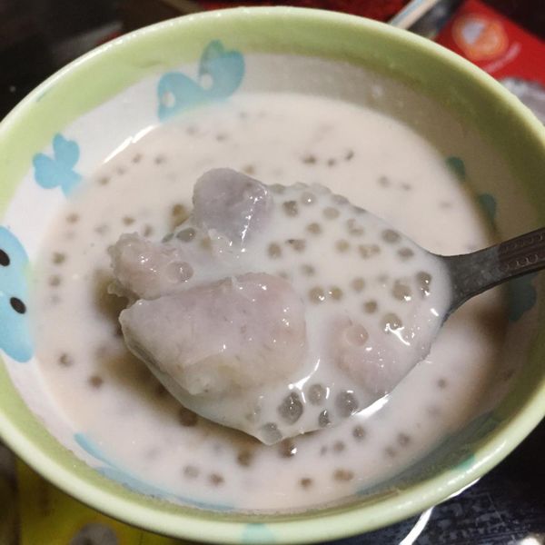 椰奶芋頭西米露 : 小穎兒一起做