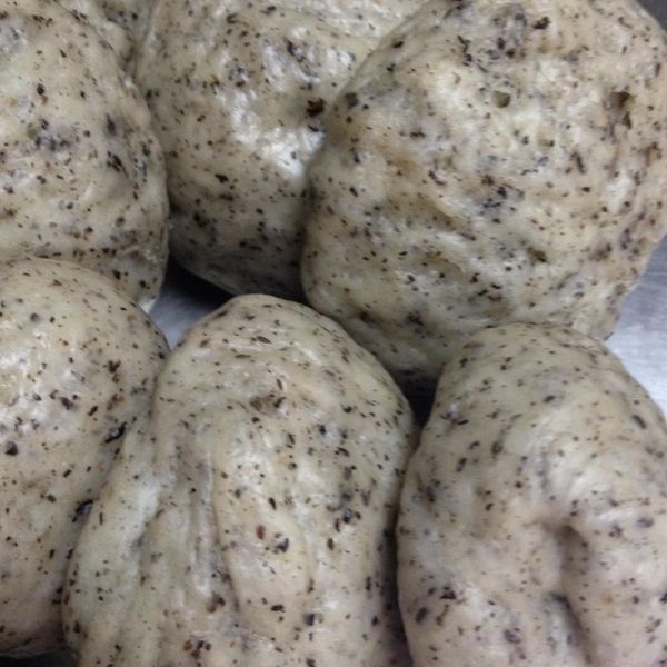 簡單做好菜-芝麻饅頭：紫極致 一起做