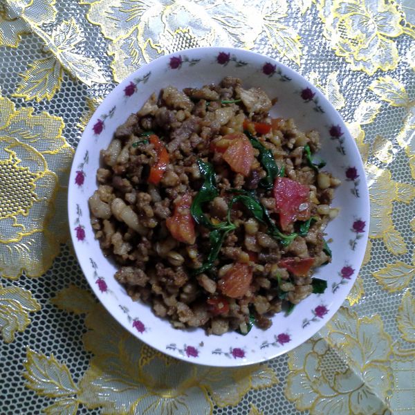 扒完三碗飯! 泰式打拋豬 食譜 : 若涵一起做