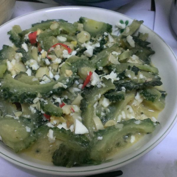 鹹蛋炒苦瓜 : 彭柏蓉一起做