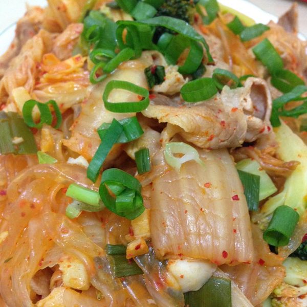 簡單的美味 - 韓式泡菜豬肉寬粉：Yafang Zeng 一起做