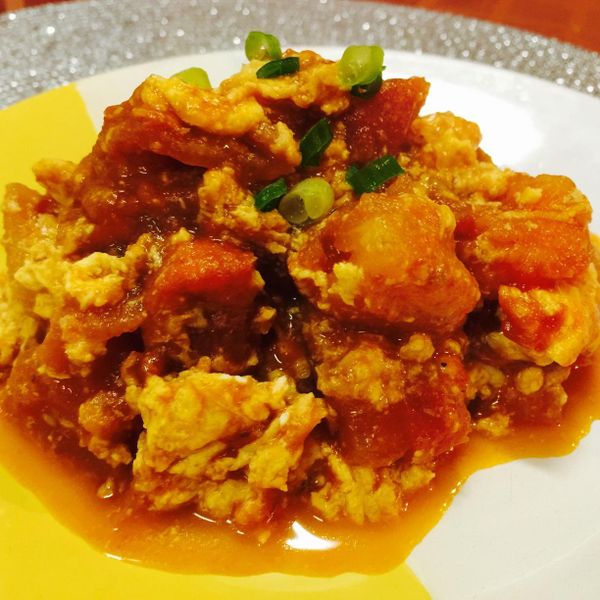 【番茄滑蛋】小孩愛上它的兩個秘訣：Julia Shi 一起做