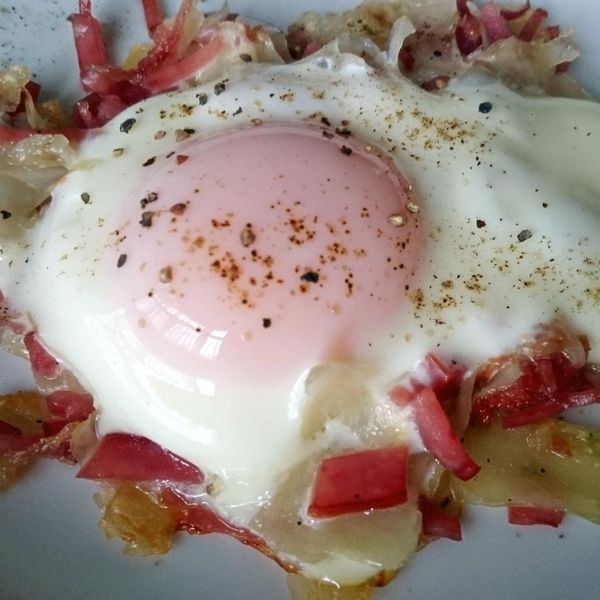 10分鐘快速早餐【洋芋培根蛋】：蔡宛真 一起做