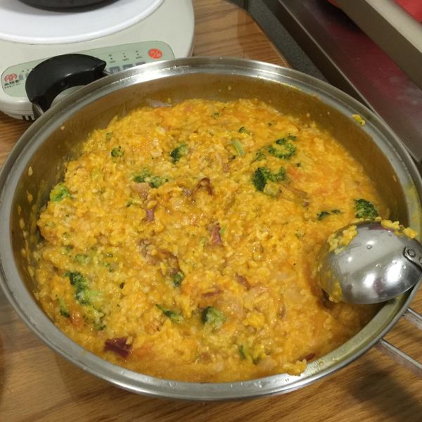 南瓜培根燉飯：張羽茹 一起做