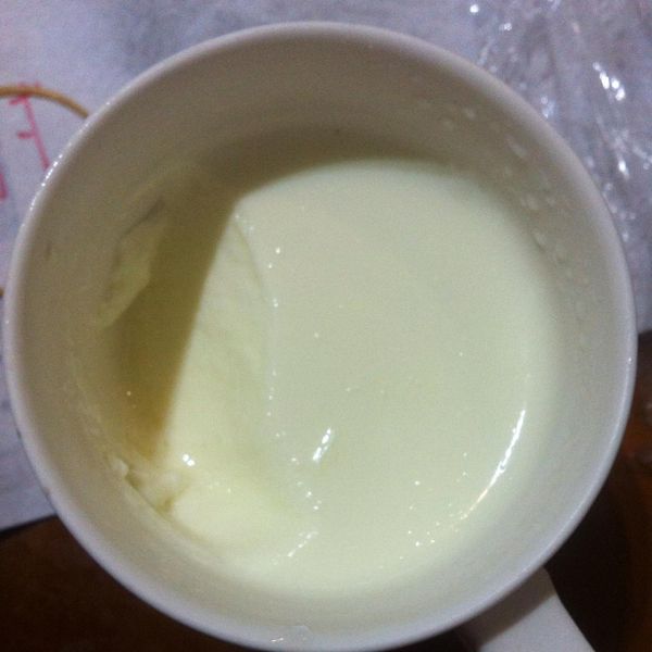 自做優格(用電鍋)~用奶粉 : 杜杜一起做