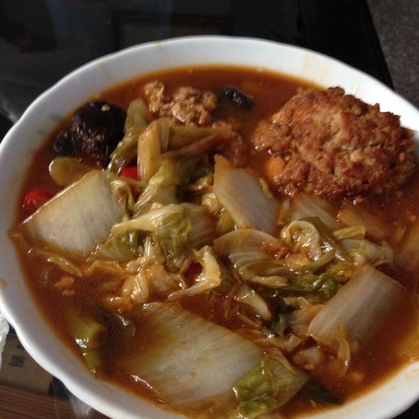 紅燒獅子頭。淬釀年菜料理 : 黃小牛一起做