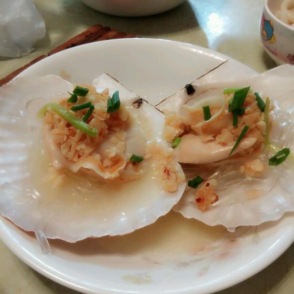蒜蓉粉絲蒸扇貝 : PePo YAu一起做