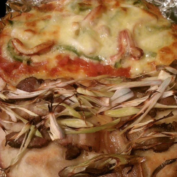 蒜苗鹹豬肉披薩 Salted Pork and Leek Pizza : :::蘇起:::一起做