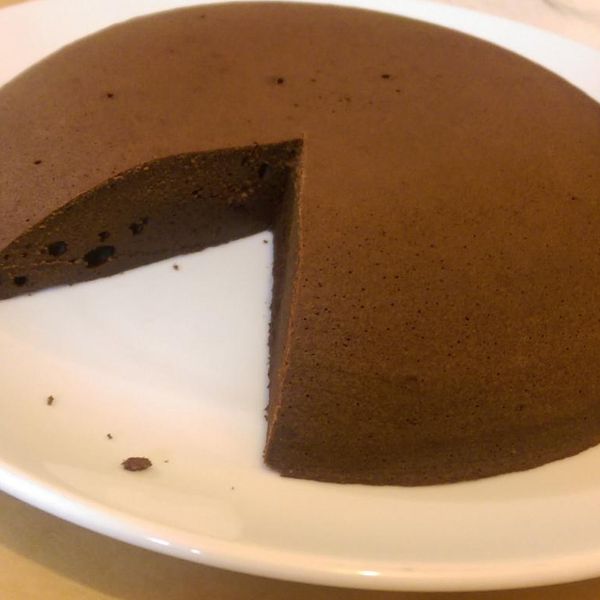 電子鍋 巧克力蛋糕：Pei Ju Wu 一起做