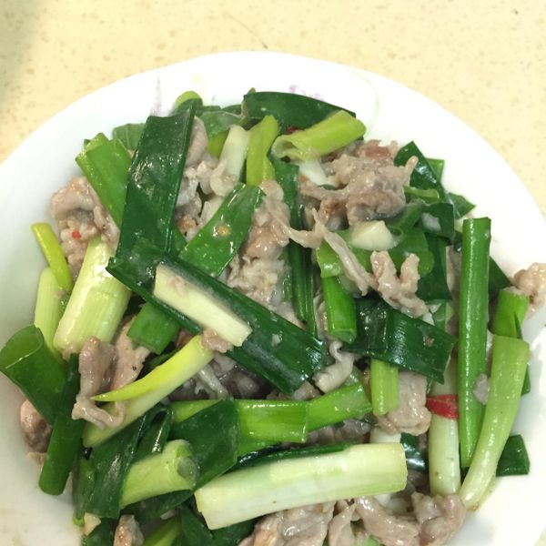 【蔥爆里肌肉】備料簡單。料理快速 : Yalin Pai一起做