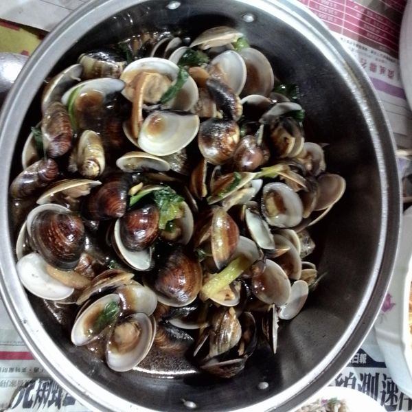 九層塔炒蛤礪 : 寶贝君一起做