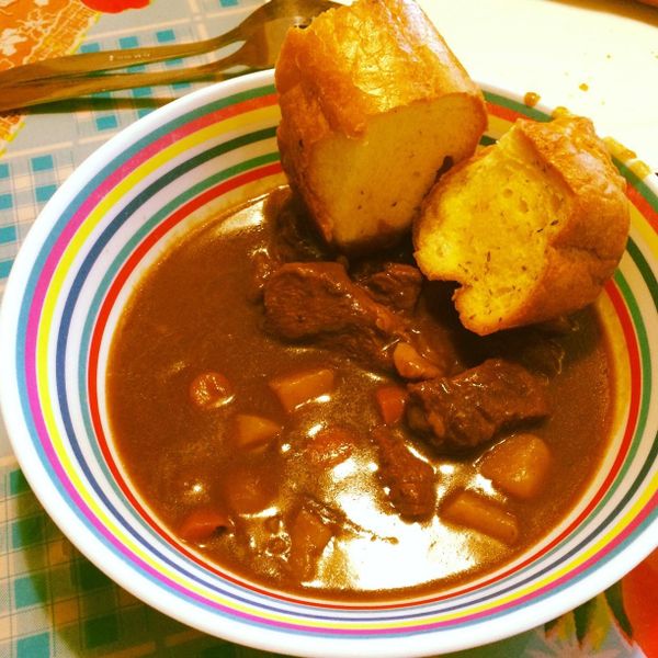 牛腩燉煮咖喱【深夜食堂x鮮食家】 : Vivilu_Iou一起做