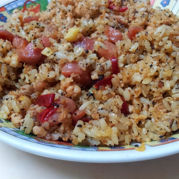 墨西哥辣炒飯：Ora Hung 一起做