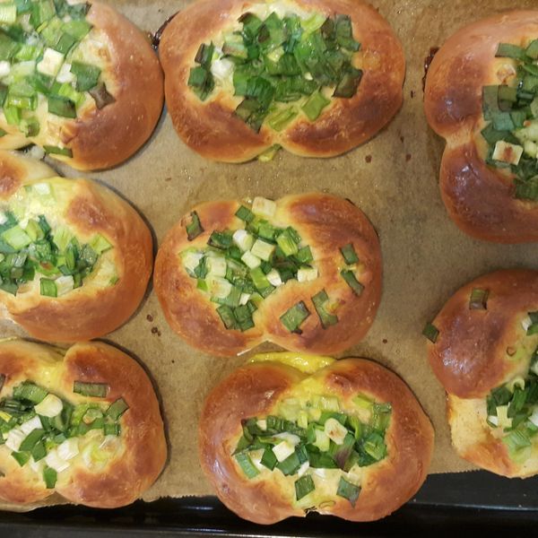 古早味的【蔥花麵包】 : ivy一起做