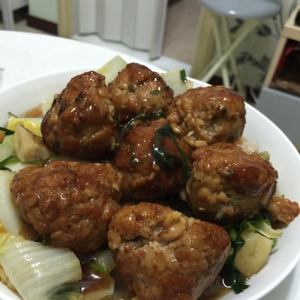 紅燒獅子頭：San Fong 一起做