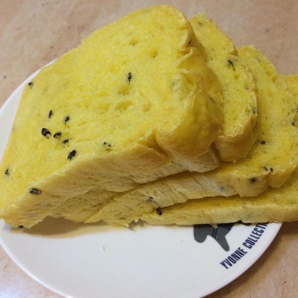 一鍵吐司：濃‧醇‧香的《蜂蜜百香果吐司》：婷婷 一起做