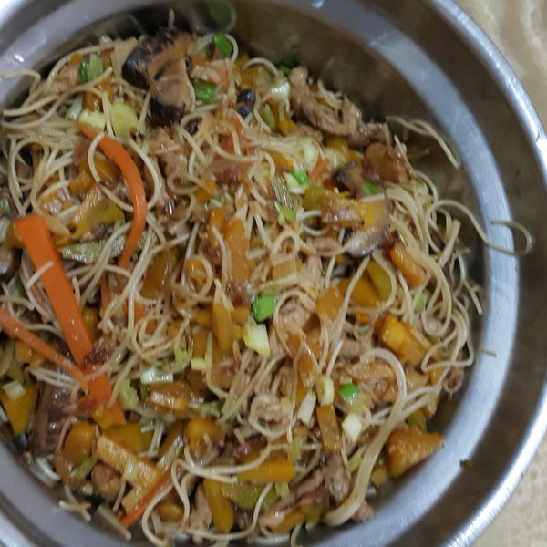 undefined：Emily Chen 一起做