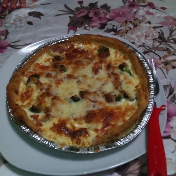 法式香腸鹹派：Washia  一起做