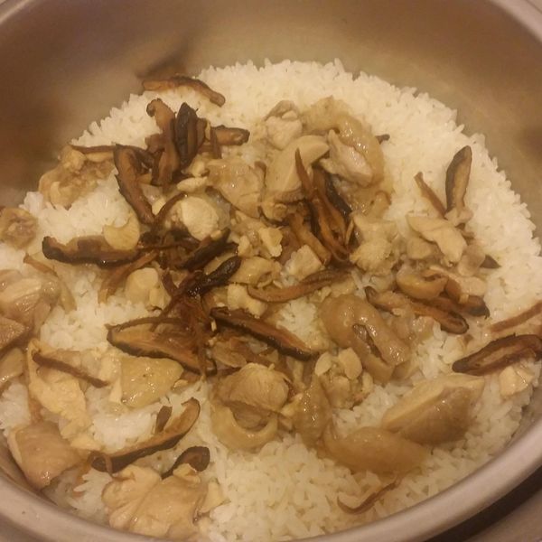 麻油雞飯 : ChaCha Wu一起做