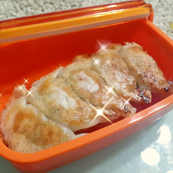 爆汁韭菜水餃：Mina Yang 一起做