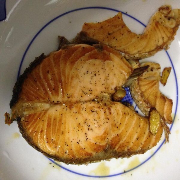 香煎鮭魚 : Emily Chen一起做