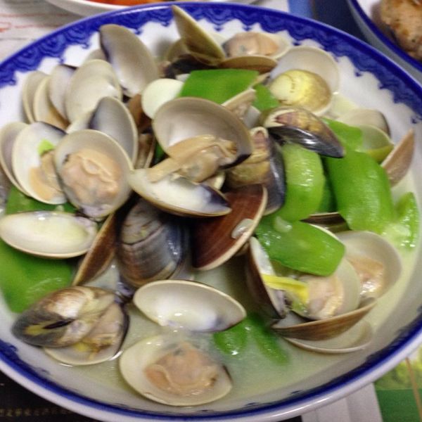 蛤蠣絲瓜 : Emily Chen一起做