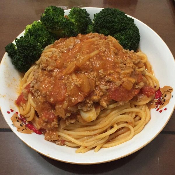 茄汁肉醬義大利麵 : 詹大碗一起做