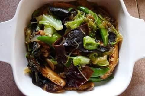 【厚生廚房】肉末炒木耳：Lee Ling  Tan 一起做