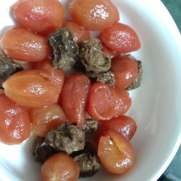 梅漬小番茄。滋味酸甜真開胃：張金蕾 一起做