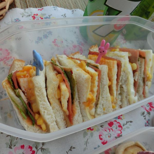 豪華三明治 野餐趣：mikisushella 一起做