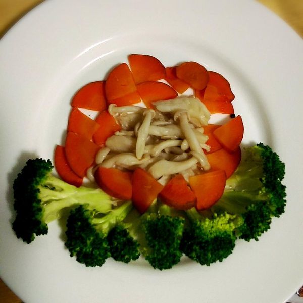 菇菇花：~※荔蒂貓※~ 一起做