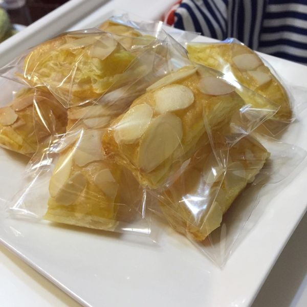 起酥片經典喜餅-杏仁角酥條 : 張芸兒一起做