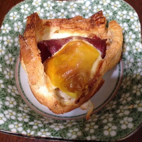 吐司烤蛋盅：李艾蔓 一起做