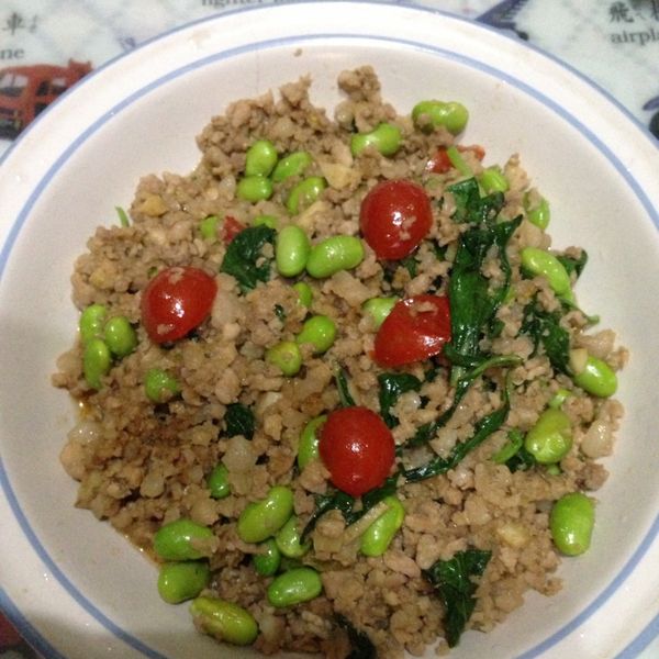 【哇菜】 泰式打拋豬肉 : Lin Amikin一起做