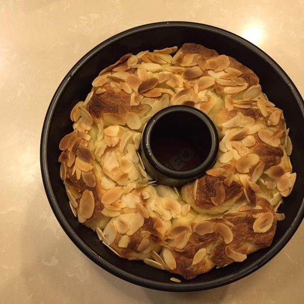 戚風模烤的手撕煉乳奶油吐司❤!!!：Sue Liu 一起做